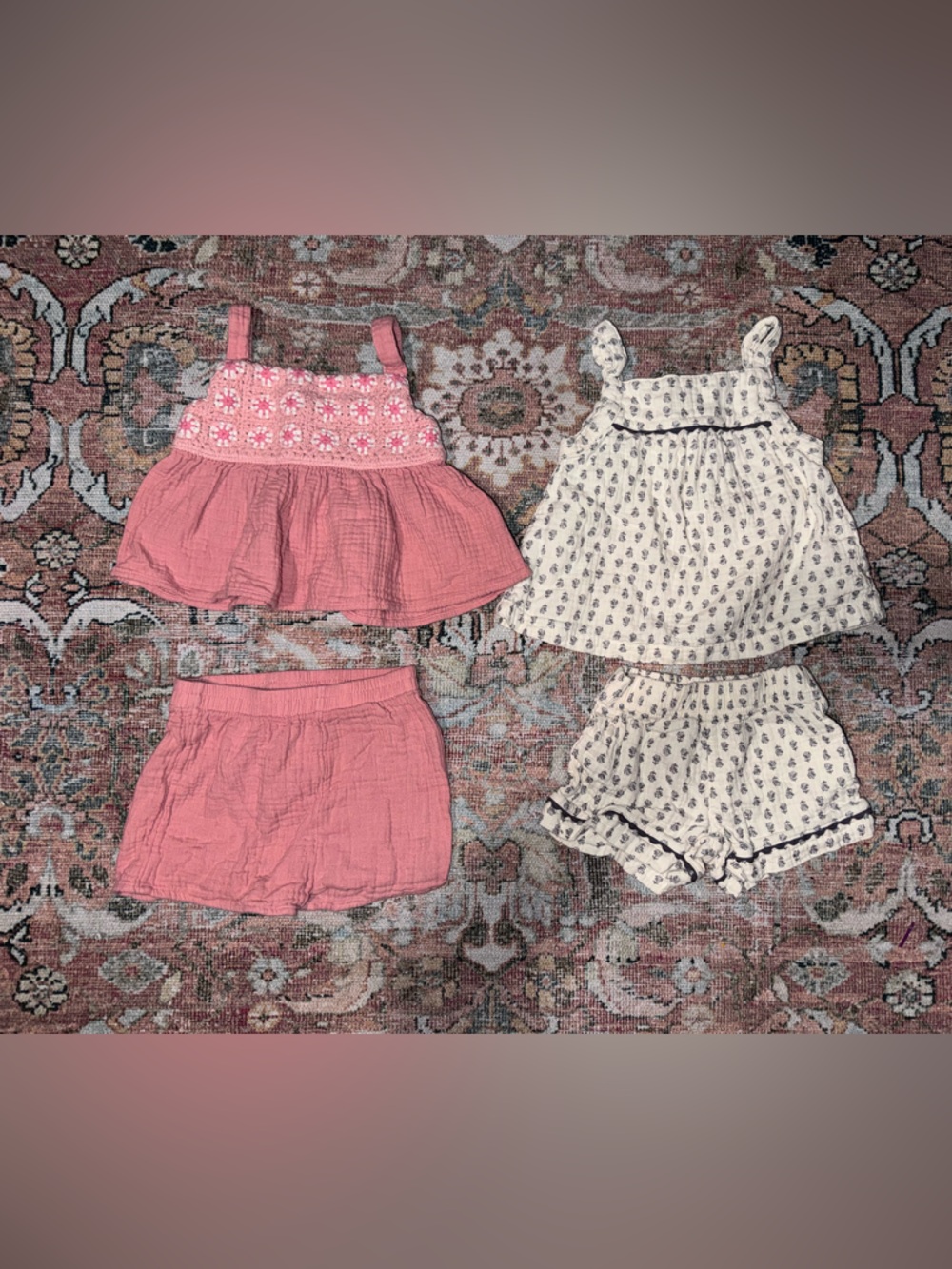 Bundle 3T girls matching sets